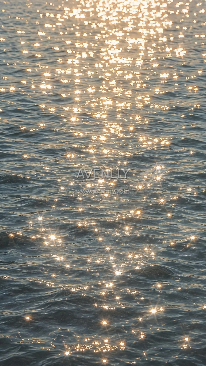 Golden Sunlight Ocean Aesthetic Wallpaper